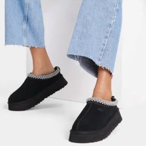 Black Tazz Ugg Slippers. Brand new, never worn, with tags. As seen on Tiktok💕